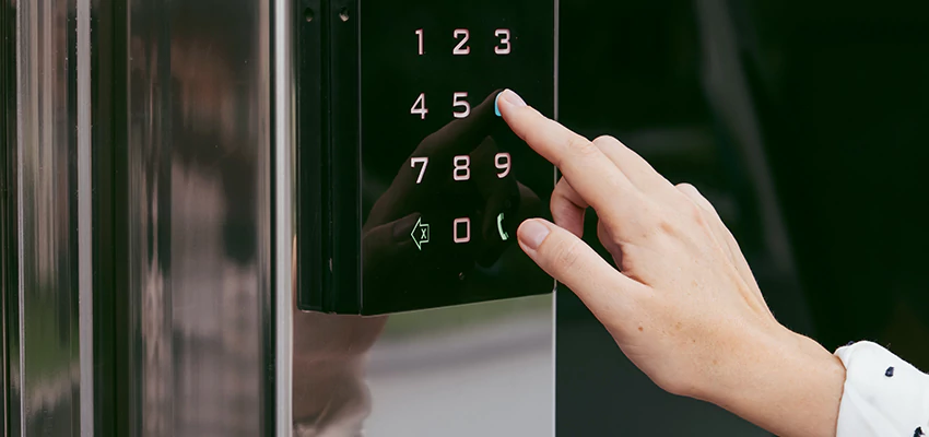 Property Management Locksmith For Lock Installation in Reedley, CA