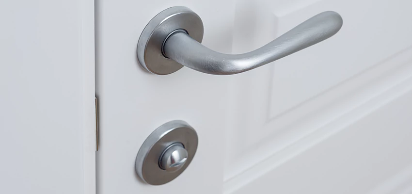Single-Occupancy Restroom Locks Repair in Reedley, California