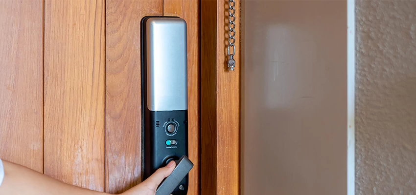 Home Security Electronic Locks Upgrades in Reedley, CA